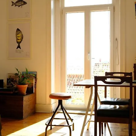 Apartament Sunny Urban Oasis *